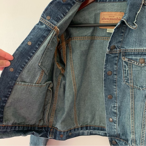 Abercrombie & Fitch Denim Button Up Trucker Jacket Size Large Vintage Blue Denim - Picture 4 of 13